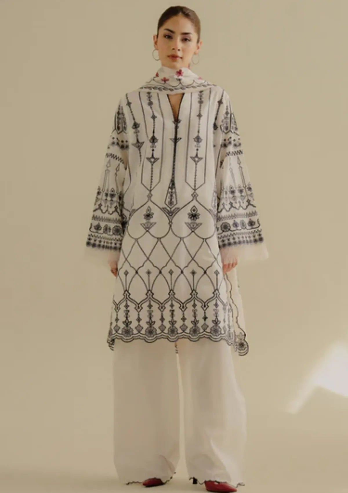 Lawn 3PC Embroidered Shirt with Digital Printed Jacquard Dupatta – ZC1383