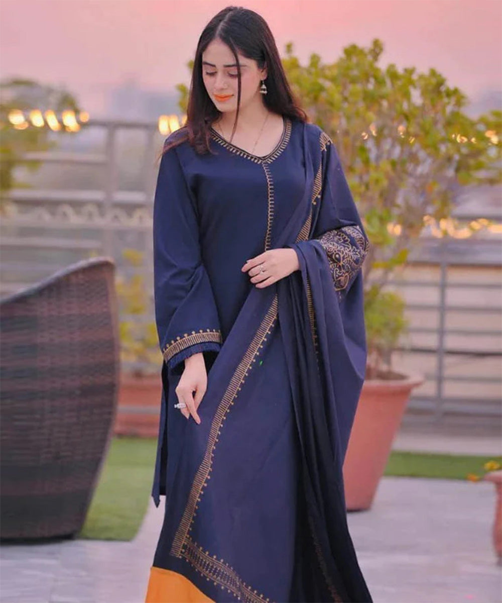 Neel-e-Zar - RC112