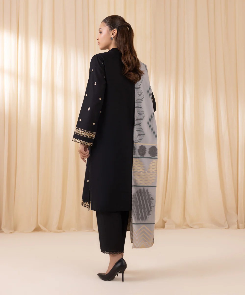 Sapphire 3PC Dhanak Embroidered Shirt with Digital Printed Shawl – ZC150