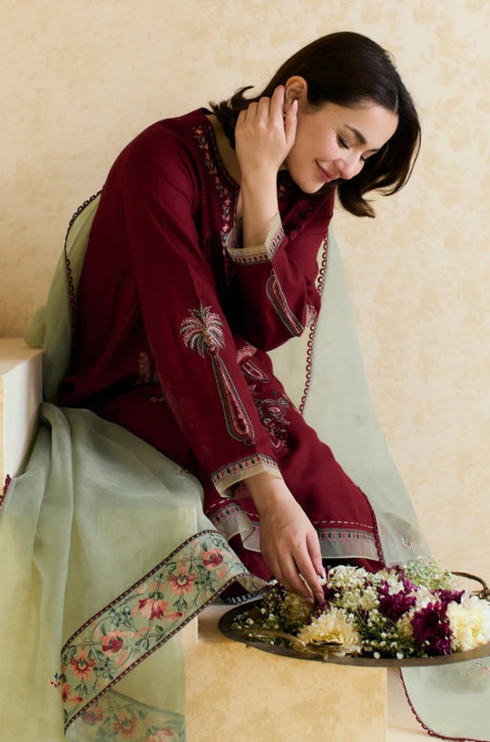 Lawn 3PC Embroidered Shirt with Organza Embroidered Dupatta – ZC1425