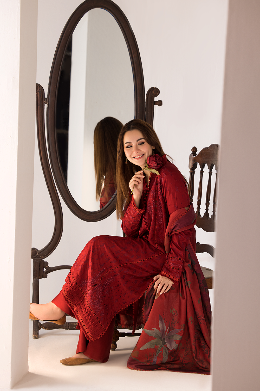Sobia Nazir Dhanak 3PC Embroidered Suit with Twill Printed Shawl & Trouser – ZC688