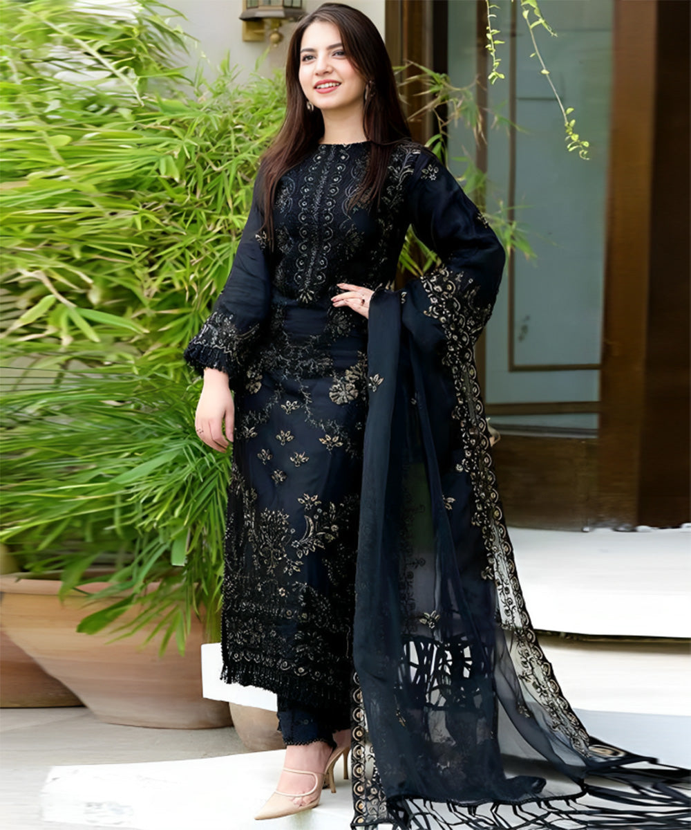 Lawn 3PC Embroidered Shirt with Organza Embroidered Dupatta SS - 5012