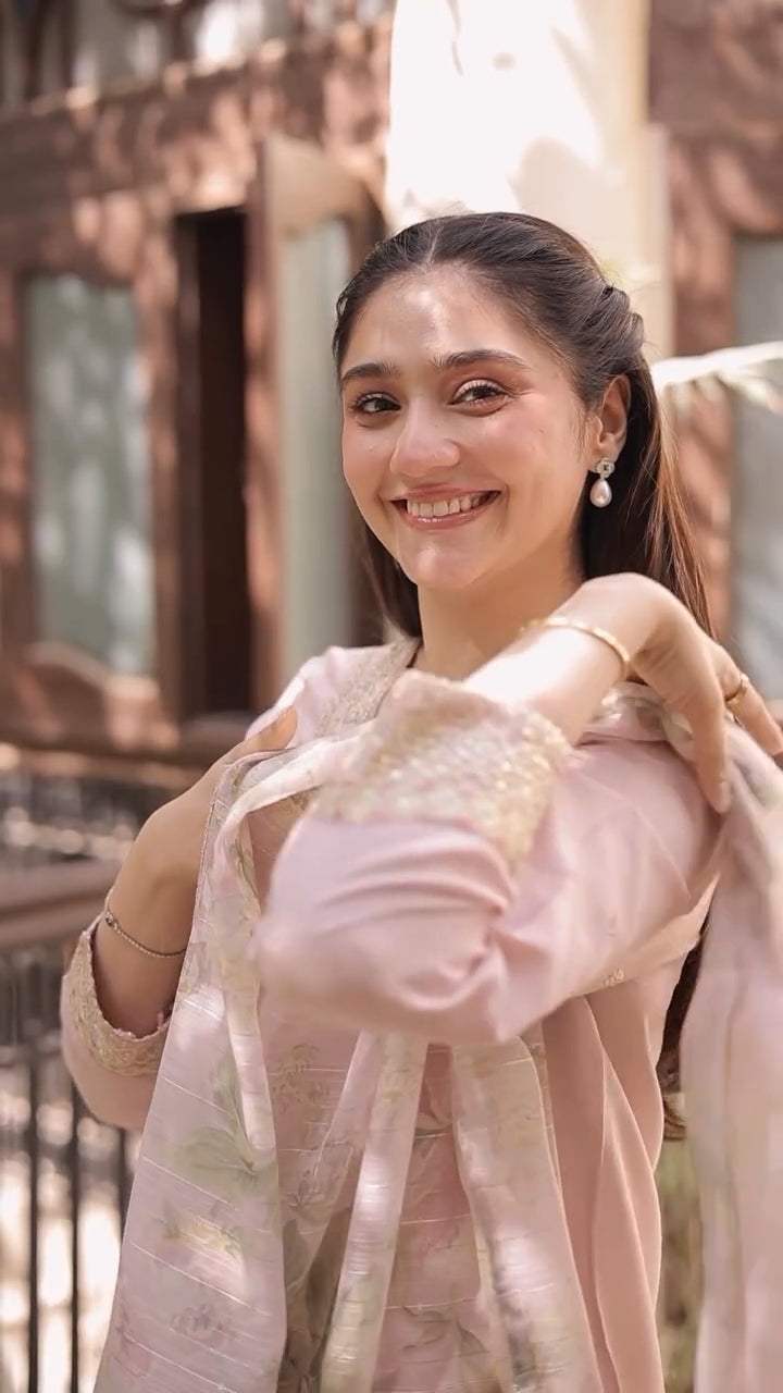 Lawn 3PC Embroidered Shirt with Digital Printed Jacquard Dupatta – ZC1422