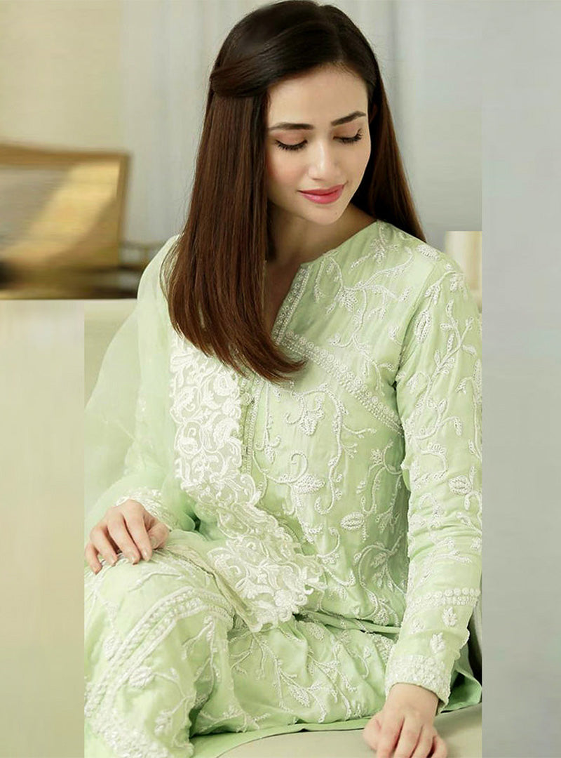 Linen Luxe 3PC Embroidered Unstitched Dress – ZC840