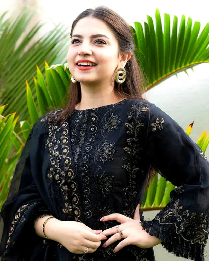 Black Linen 3PC Embroidered Ensemble – ZC842
