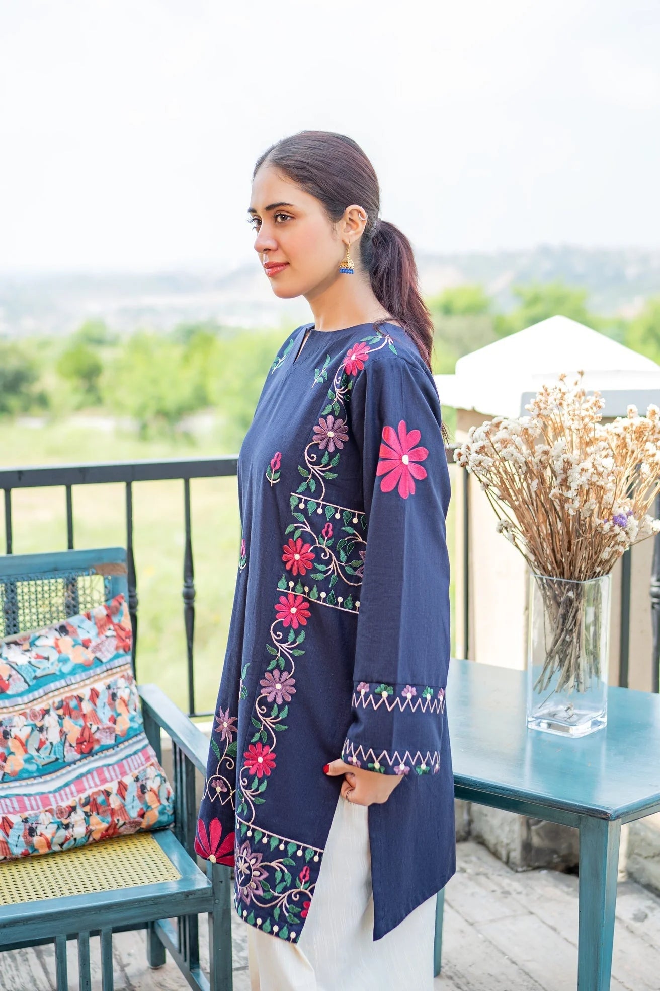 Lawn 2PC Embroidered-SS5081