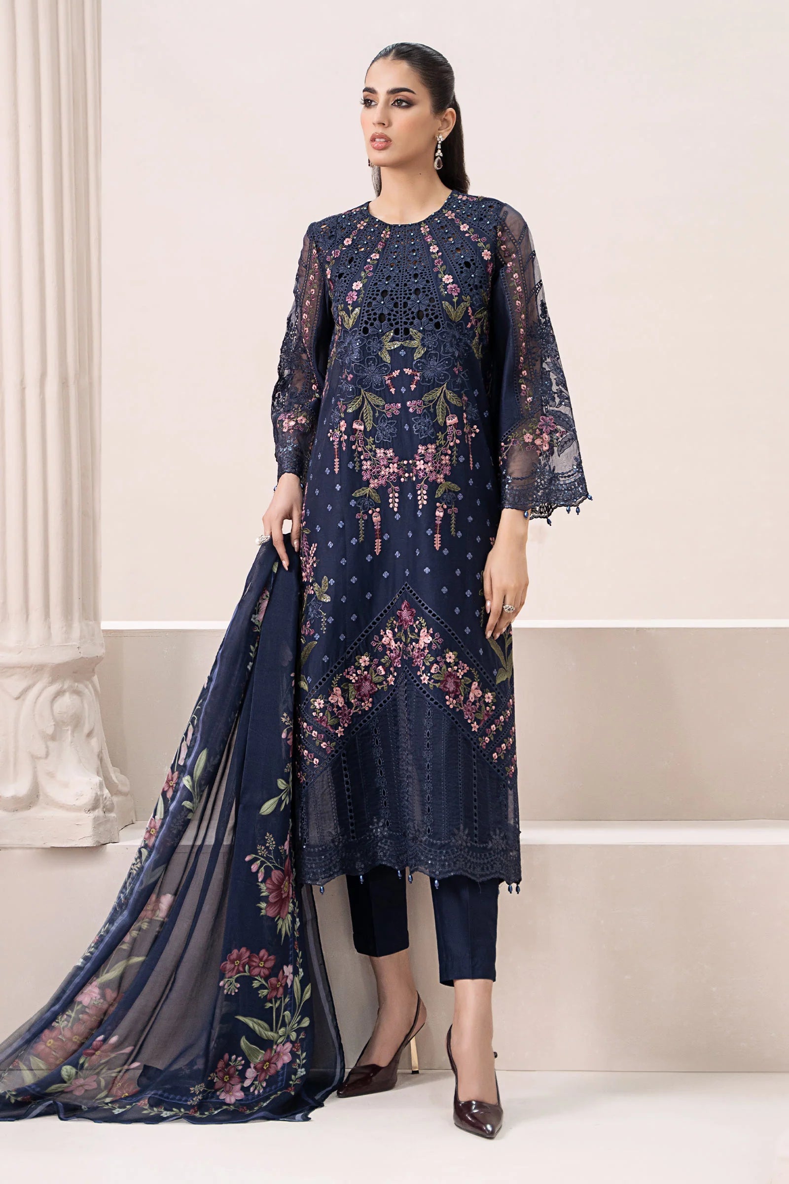 Bluebell Elegance Lawn 3PC - FS 3939