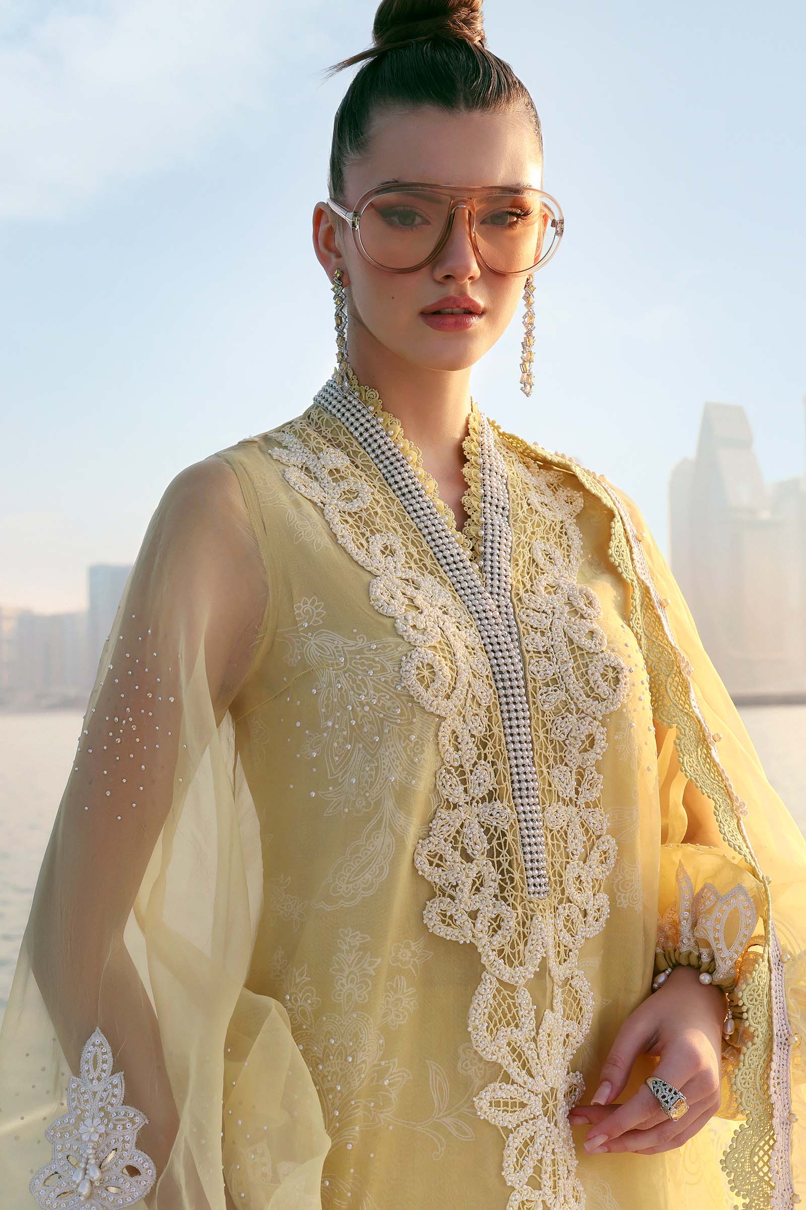 Maria.B Luxury Lawn Unstitched Embroidered 3Pc Suit FS1010
