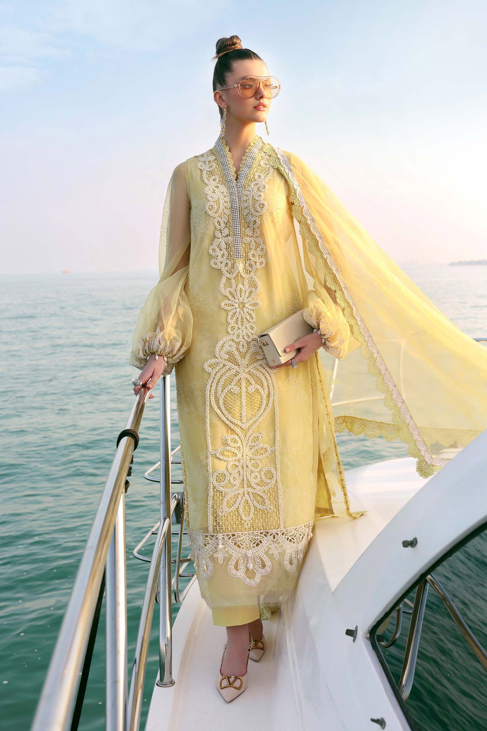 Maria.B Luxury Lawn Unstitched Embroidered 3Pc Suit FS1010