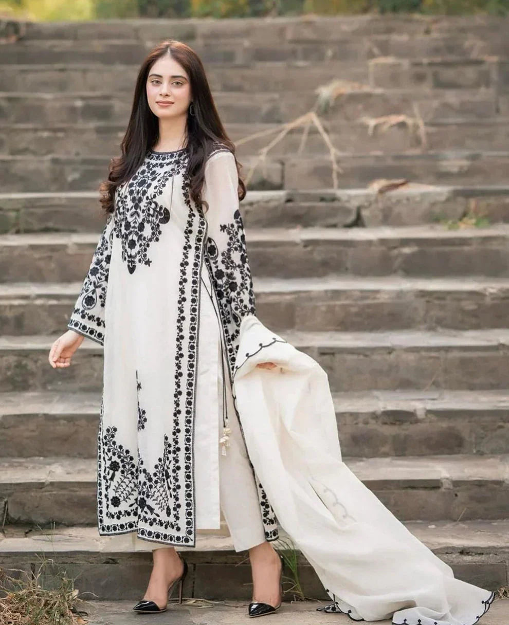 Jazmin Dhanak 3PC Embroidered Suit with Crinkle Chiffon Embroidered Dupatta– ZC105