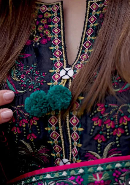 Luxury Lawn Unstitched 3PC Set | FS7050