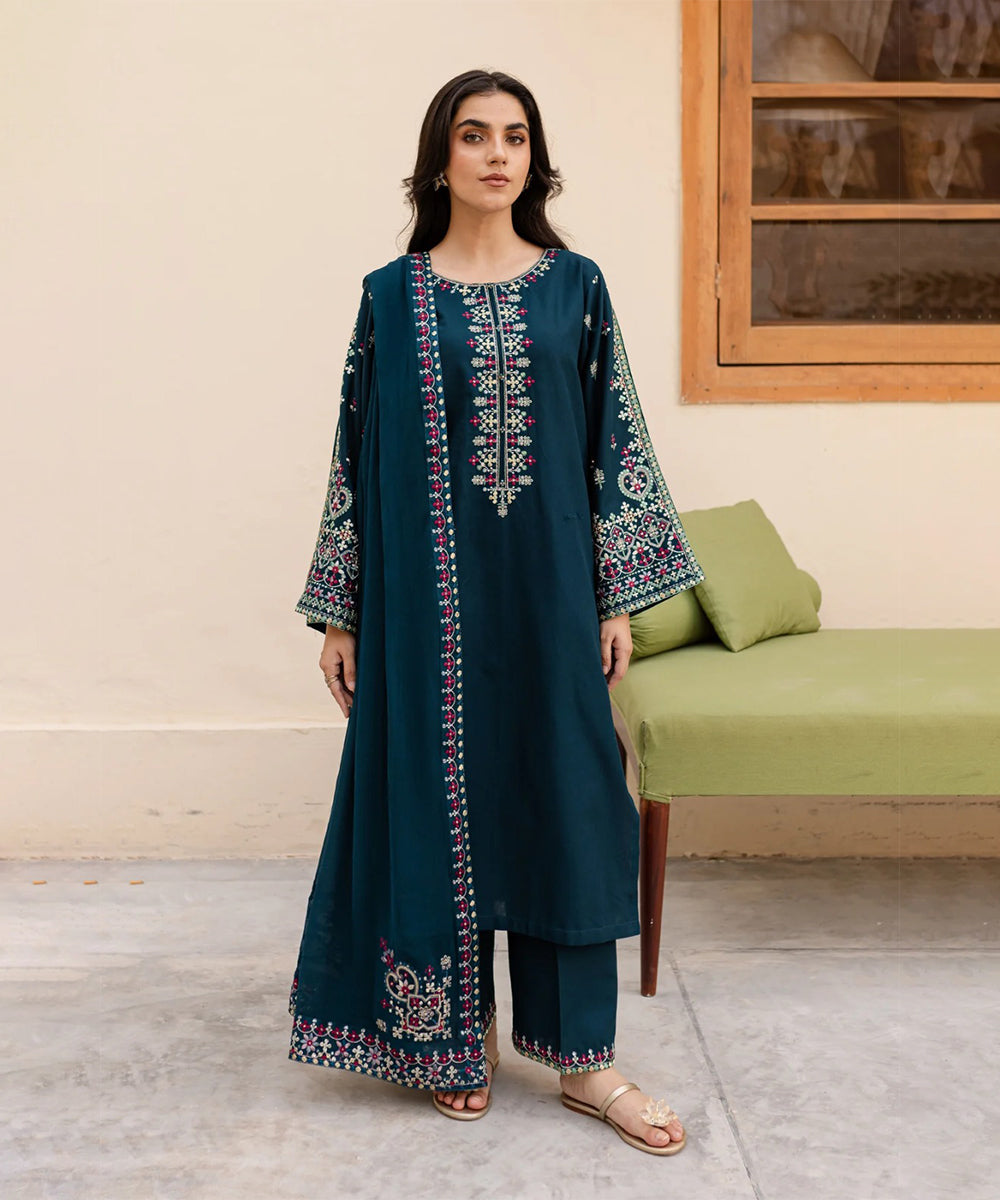 Azure Dhanak - RC122