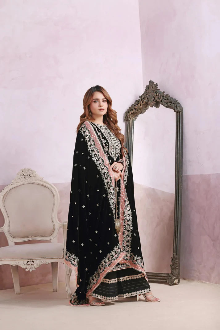 Embroidered Velvet 3PC Set | FS3129