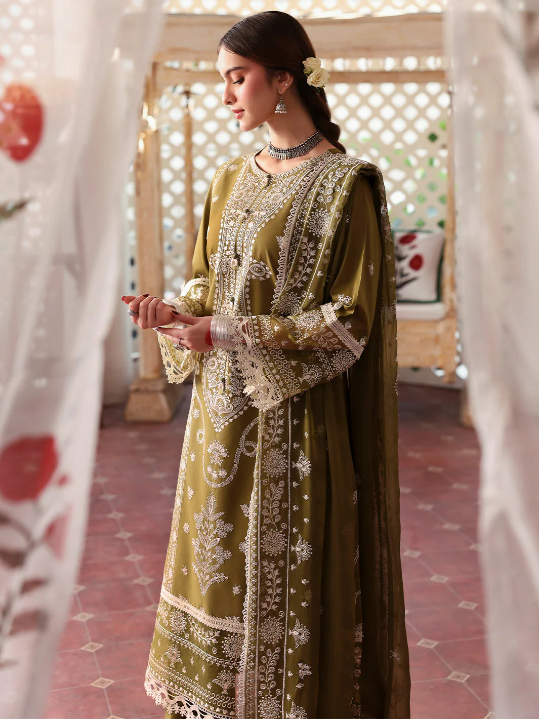 Lawn-3PC Embroidered Shirt With Khadi Net Embroidered Dupatta SS-5211